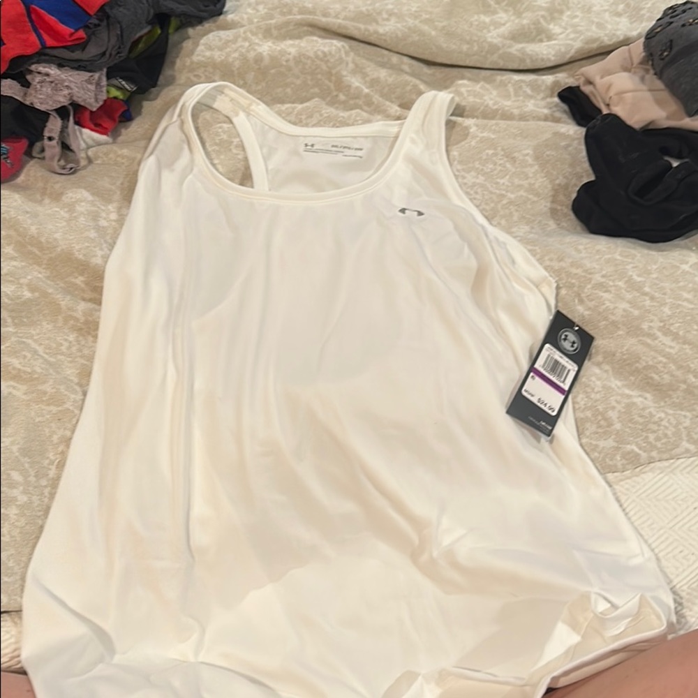 Never worn under armor work out shirt